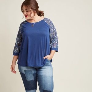 Moxie Mastery Raglan Top